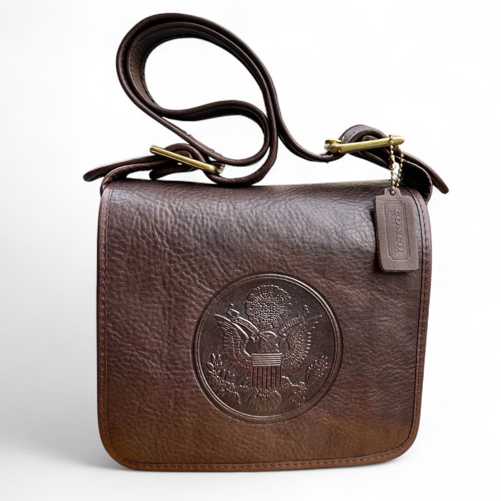 ☕️ Vintage Coach Great Seal Federal Bag